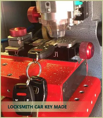 Neighborhood Locksmith Store San Diego, CA 619-824-3408 - car-key-made-68-1m