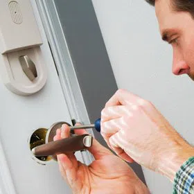 Neighborhood Locksmith Store San Diego, CA 619-824-3408 - door-unlock